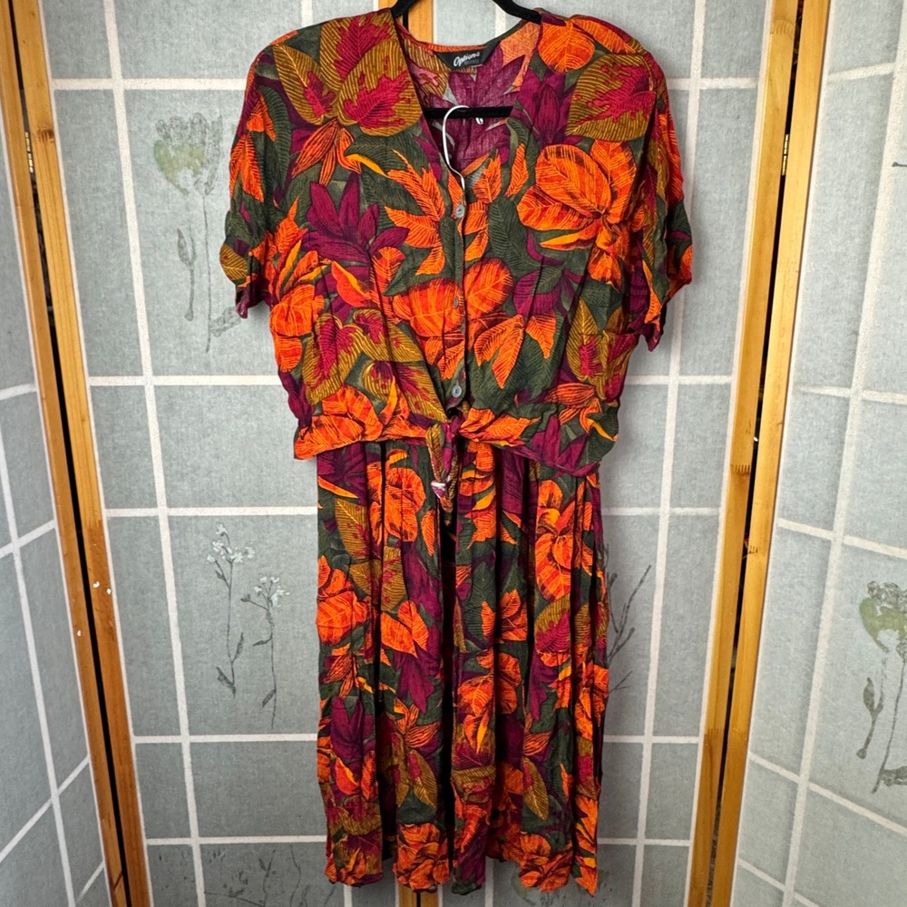 Vintage Options Melrose Tropical Leaf Print Tie Front‎ Top and Maxi Skirt Set